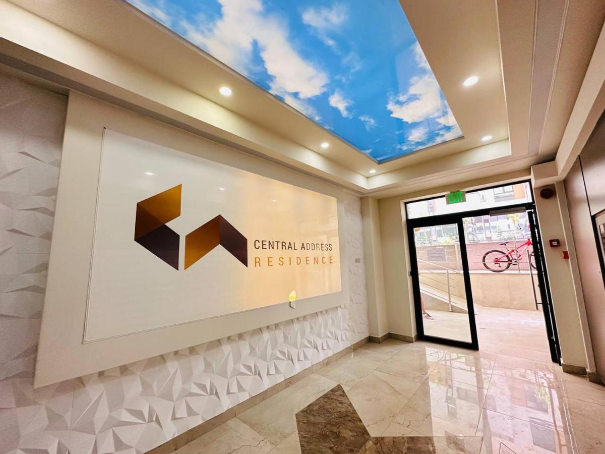 Happy Studio Bucarest Exterior foto